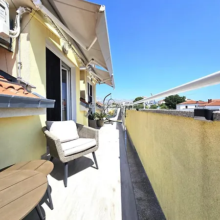 Leggero With Open Sea View 公寓